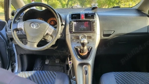 Toyota Auris 1,6 benzina - imagine 4