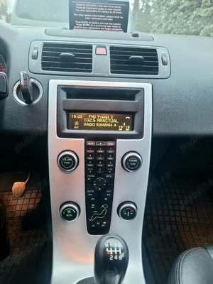 vand Volvo S40 din 2012 - imagine 3