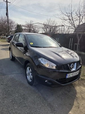Vând Nissan Qashqai, an 2011. Masină bine întreținută si curata profesionist!