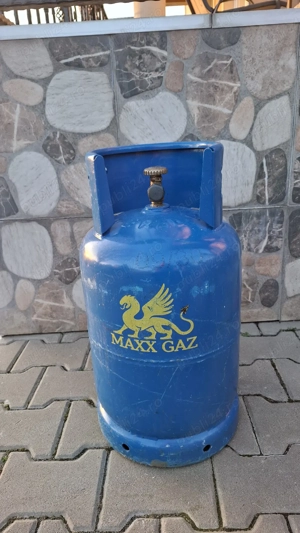 Butelie cu guler încarcata cu gaz