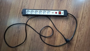 Prelungitor 3 m cu 6 prize