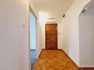 2 balcoane, 2 bai, | Decomandat | Soarelui | - imagine 12