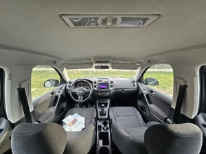 VW Tiguan 1.4TSI 4Motion Navigatie DubluClima SenzoriParcare ÎncălzireScaune CamerăMarșarier Euro5  - imagine 14