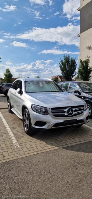 Mercedes-Benz 220d 4 Matic 9G-Tronic 170 cp 