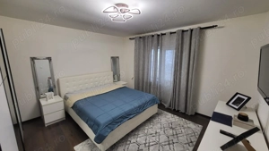 Vand apartament 3 camere  - imagine 2