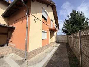 Spatiu ideal birou 3 camere Timisoara Chisodei - Comision 0% - imagine 10