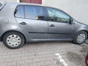 Vind golf 5 anul 2005,motor 1390,benzina, euro 4 - imagine 2