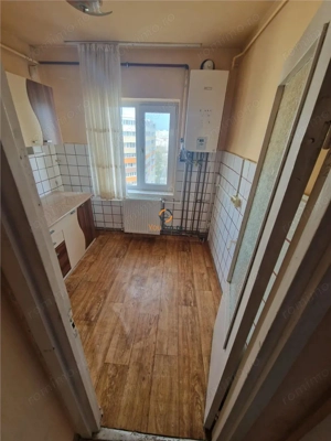 Ocazie ! Decomandat 2 camere  etaj 10 Zona Gheorghe Lazar cu Centrala