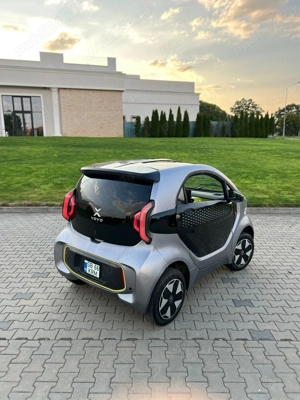 Yoyo Xev electric  masina pentru 16 ani   variante auto - imagine 3