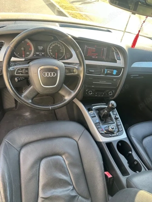 Audi A4 B8 - imagine 5