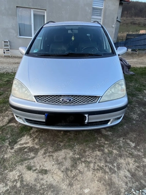 Ford galaxy 2005 261600 km
