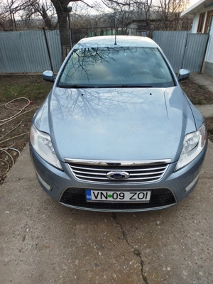Vând Ford Mondeo 