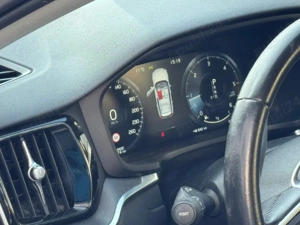 Volvo V60, 2020, automat, diesel - imagine 10