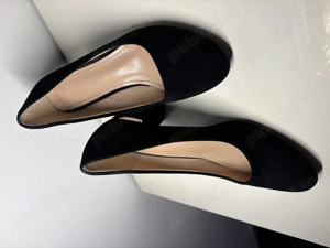 De vânzare pantofii negri eleganți 