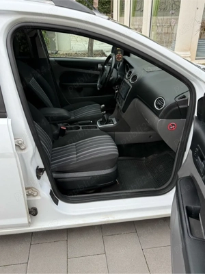 2011 Ford Focus 1.6 benzină și GPL Mașina bună Fiscal, Variante auto BMW, Mercedes, Audi ! - imagine 8