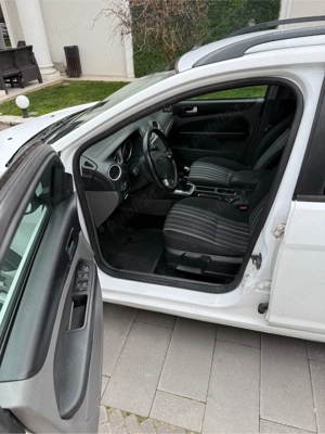 2011 Ford Focus 1.6 benzină și GPL Mașina bună Fiscal, Variante auto BMW, Mercedes, Audi ! - imagine 9