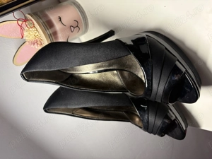 De vânzare pantofi negri 