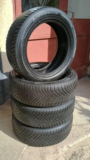 Vând 4 anvelope all season 