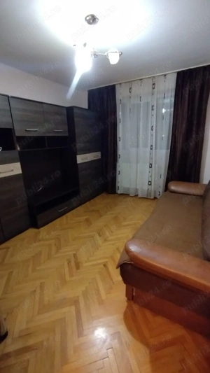  Închirieri apartamente 