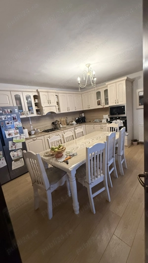 Casă deosebită de vânzare în Beius - imagine 9