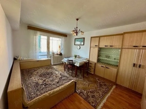 Vand apartament 3 camere, etaj 3 - imagine 2