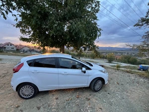 Ford Fiesta an 2011 motor 1.6 tdi - imagine 3