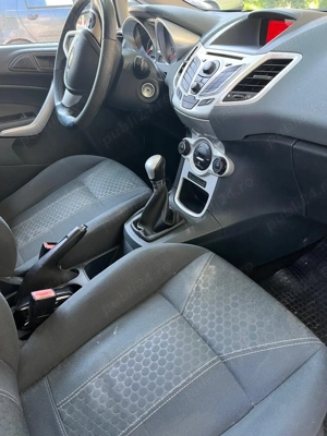Ford Fiesta an 2011 motor 1.6 tdi - imagine 2