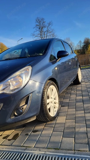Opel Corsa - imagine 3