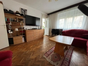 Central - zona Neptun. etaj 2. DECOMANDAT! - imagine 2