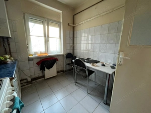 Central - zona Neptun. etaj 2. DECOMANDAT! - imagine 7