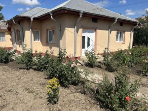 Vand casa sau schimb cu apartament - imagine 4