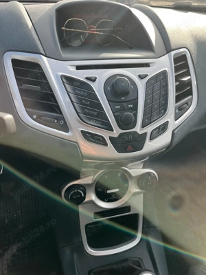 De vanzare FORD FIESTA 2011 - imagine 5