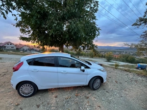 De vanzare FORD FIESTA 2011 - imagine 4