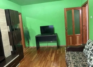 Inchiriez apart. 2 camere - imagine 3