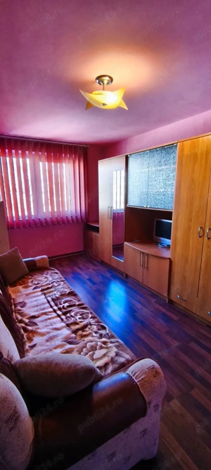 Apartament 2 camere etaj 3    - imagine 2