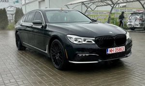 Proprietar în acte! Vând BMW 750Li 4.4Benzina 450Cp 2016 122k km - imagine 2