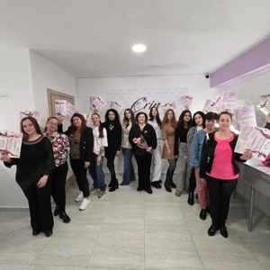 Angajăm persona pt Call Center