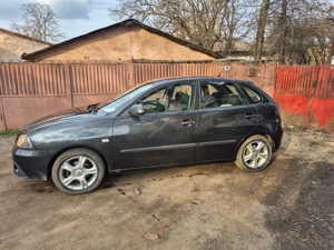 Vând Seat Ibiza 1.4 benzina