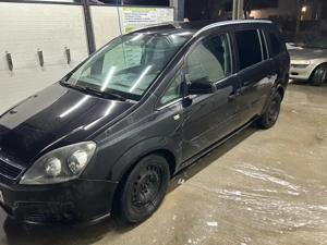 Opel Zafira B - imagine 2