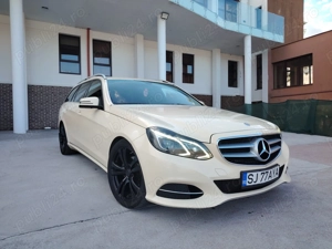 Vând Mercedes E class W212, pachet AMG de fabrică  - imagine 2