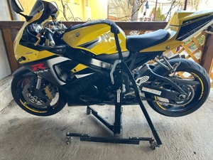 Suzuki GSX-R 750