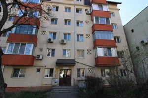 Inchiriez apartament 2 camere  - imagine 10