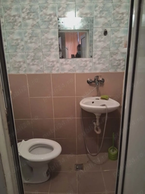 Razboieni-garsoniera de vanzare stradala - imagine 5