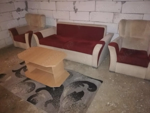 Vând urgent set living, măsuță de cafea, frigider Zanussi, aragaz Zanussi, 2 butelii fara guler