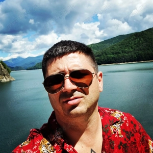 Hei caut conexiune reală