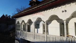 Casa de vânzare in centrul orașului Câmpulung la preț de apartament - imagine 5