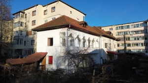Casa de vânzare in centrul orașului Câmpulung la preț de apartament - imagine 15
