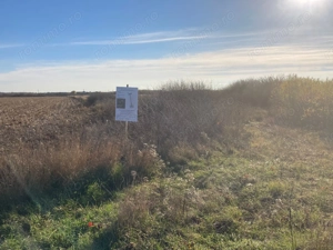 Teren de vanzare – Locatie strategica langa aeroport - imagine 5