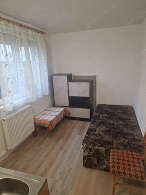 Dau în chirie garsonieră confort redus  - imagine 5