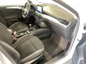 Ford Focus - imagine 9